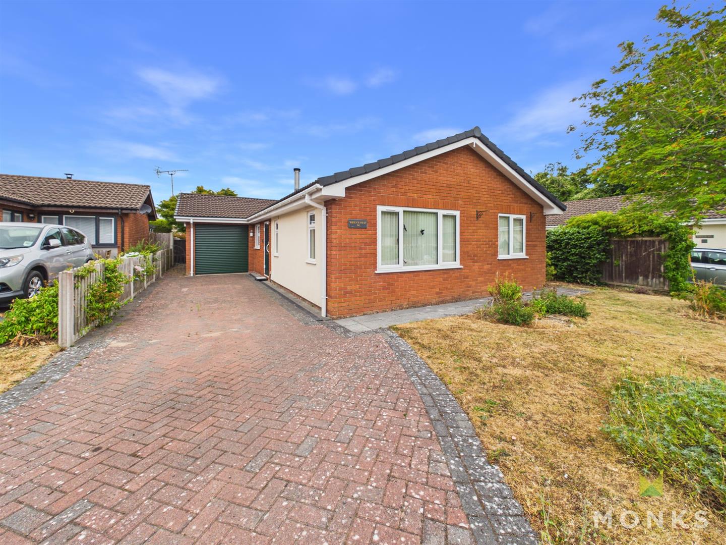 34 Llanforda Mead, Oswestry, SY11 1TS For Sale
